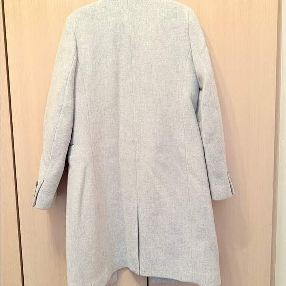 Aritzia Babaton Light Gray Trench Coat - Picture 3 of 3